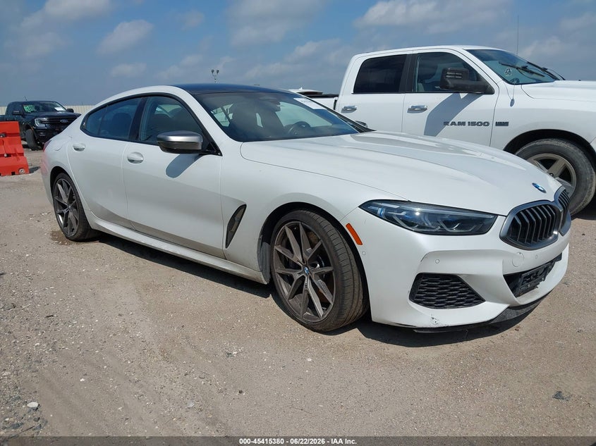 2020 BMW 8er VIN WBAGV8C05LBP48632 IAAI salvage auction — WATER/FLOOD, Salvage (Texas), sold $22,000 on 2026-07-20 (photo 1)