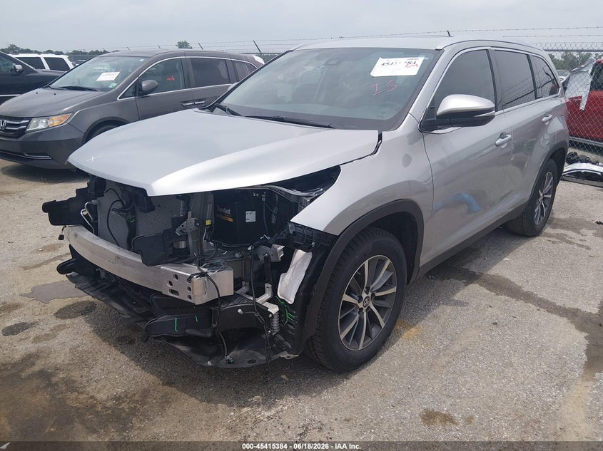 2019 Toyota Highlander VIN 5TDKZRFH4KS355978 IAAI salvage auction — FRONT END, Salvage (Louisiana), sold $8,800 on 2026-07-21 (photo 2)