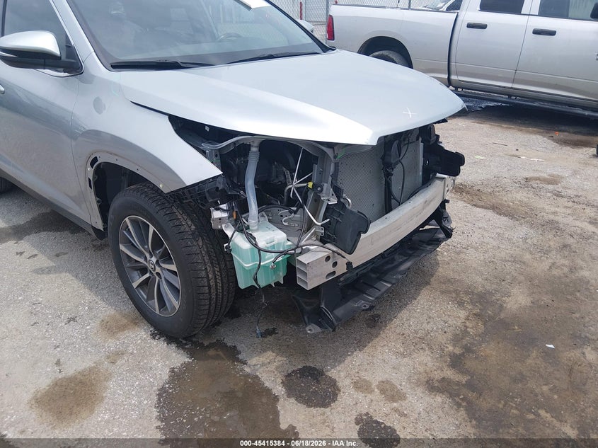 2019 Toyota Highlander VIN 5TDKZRFH4KS355978 IAAI salvage auction — FRONT END, Salvage (Louisiana), sold $8,800 on 2026-07-21 (photo 6)