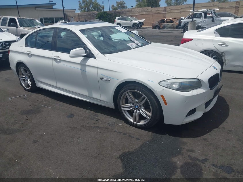 2012 BMW 5er VIN WBAFR7C59CC814745 IAAI salvage auction — VANDALISM, Salvage Certificate (California), sold $875 on 2026-07-10 (photo 1)