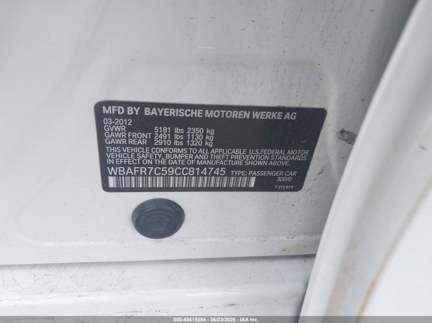 2012 BMW 5er VIN WBAFR7C59CC814745 IAAI salvage auction — VANDALISM, Salvage Certificate (California), sold $875 on 2026-07-10 (photo 9)