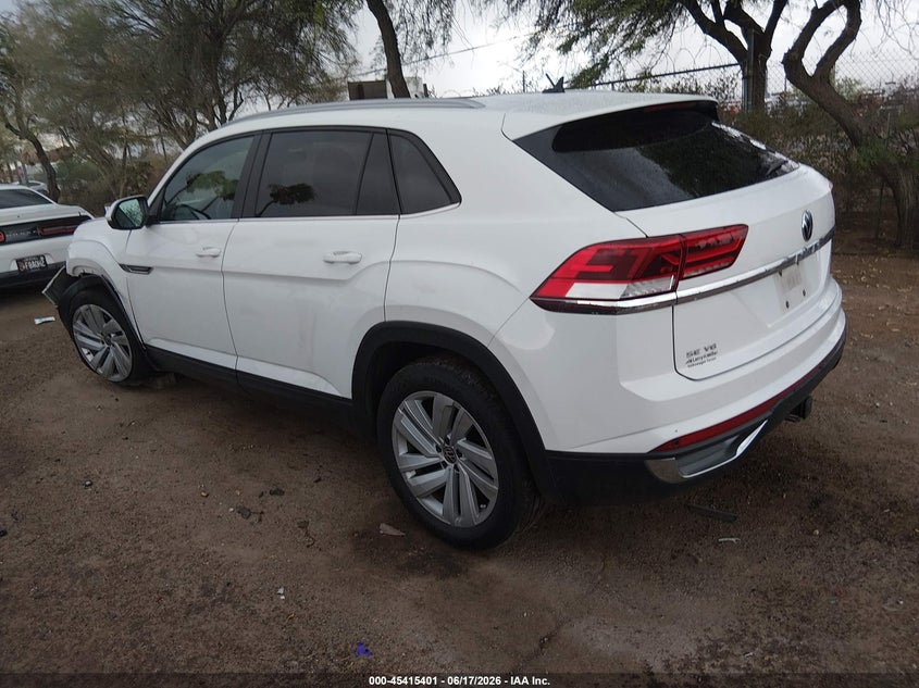 2022 Volkswagen Atlas cross sport VIN 1V2JE2CA1NC230799 IAAI salvage auction — FRONT END, Salvage Title, sold $8,050 on 2026-07-30 (photo 3)