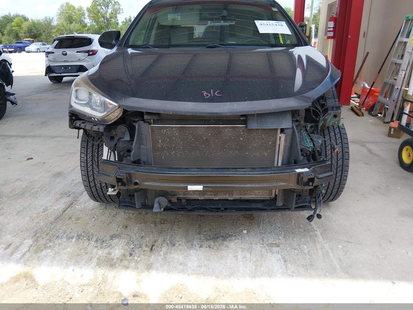 2017 Hyundai Santa fe VIN KM8SMDHFXHU230464 IAAI salvage auction — FRONT END, Rebuildable (Florida), sold $2,925 on 2026-07-14 (photo 6)