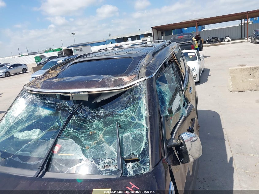 2017 Nissan Armada VIN JN8AY2ND2H9004907 IAAI salvage auction — ROLLOVER, Salvage Title, sold $1,675 on 2026-07-24 (photo 6)