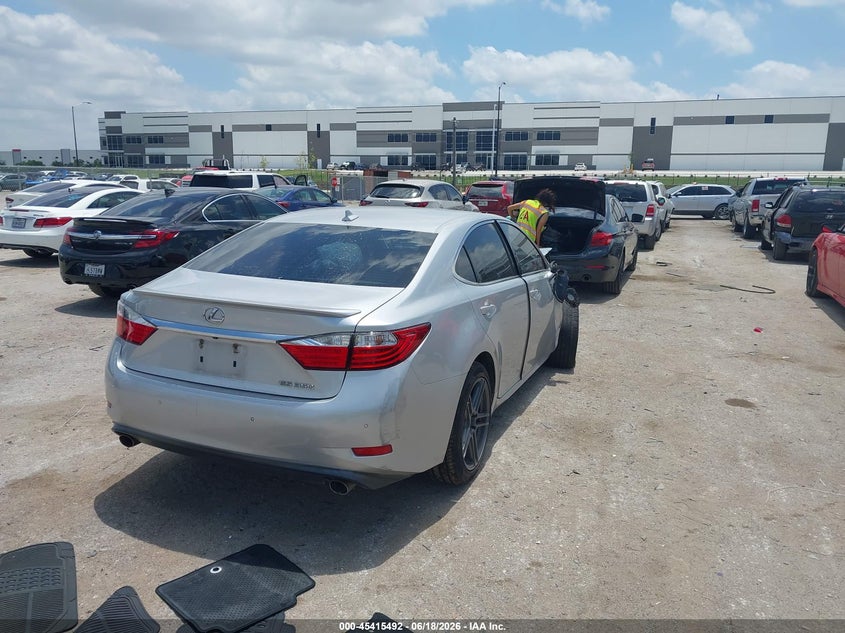 2014 Lexus ES VIN JTHBK1GG4E2112869 IAAI salvage auction — RIGHT FRONT, Salvage (Texas), sold $2,050 on 2026-07-28 (photo 4)