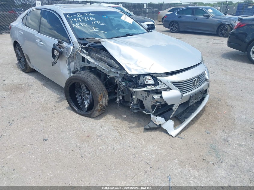 2014 Lexus ES VIN JTHBK1GG4E2112869 IAAI salvage auction — RIGHT FRONT, Salvage (Texas), sold $2,050 on 2026-07-28 (photo 6)