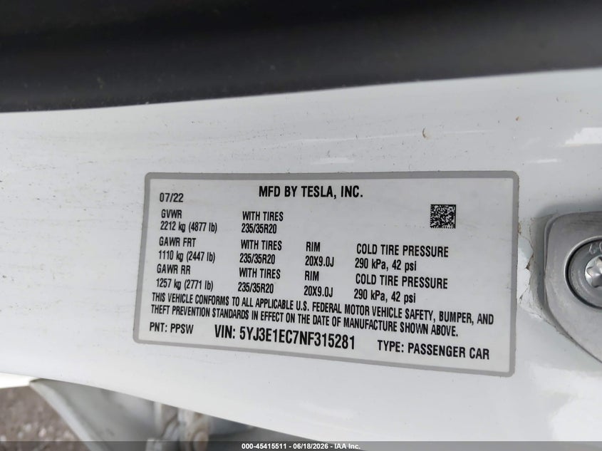 2022 Tesla Model 3 VIN 5YJ3E1EC7NF315281 IAAI salvage auction — REAR END, Salvage Title, sold $9,500 on 2026-07-31 (photo 9)