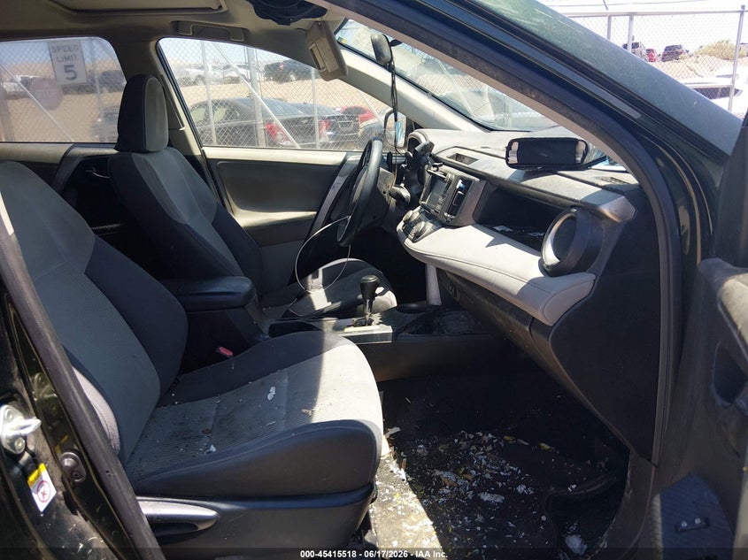 2013 Toyota Rav 4 VIN JTMRFREV6D5021314 IAAI salvage auction — NORMAL WEAR, Clear (Kansas), sold $3,300 on 2026-07-29 (photo 5)