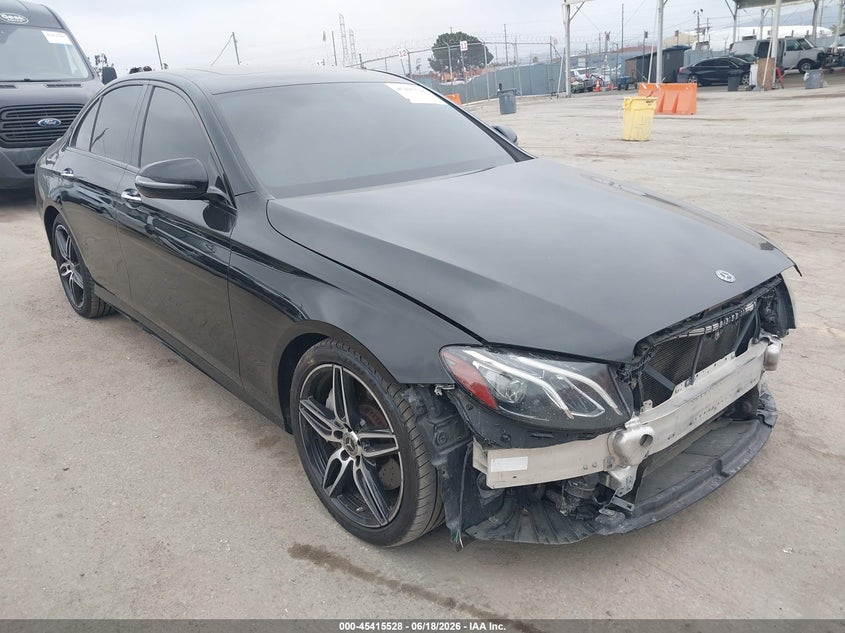 2019 Mercedes-benz E-klasse VIN WDDZF4JB1KA629928 IAAI salvage auction — FRONT END, Wait Title, sold $8,000 on 2026-08-07 (photo 1)