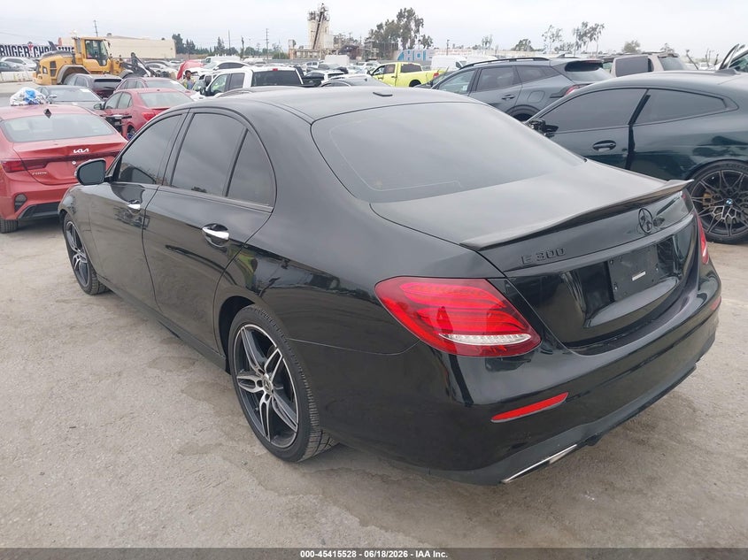 2019 Mercedes-benz E-klasse VIN WDDZF4JB1KA629928 IAAI salvage auction — FRONT END, Wait Title, sold $8,000 on 2026-08-07 (photo 3)