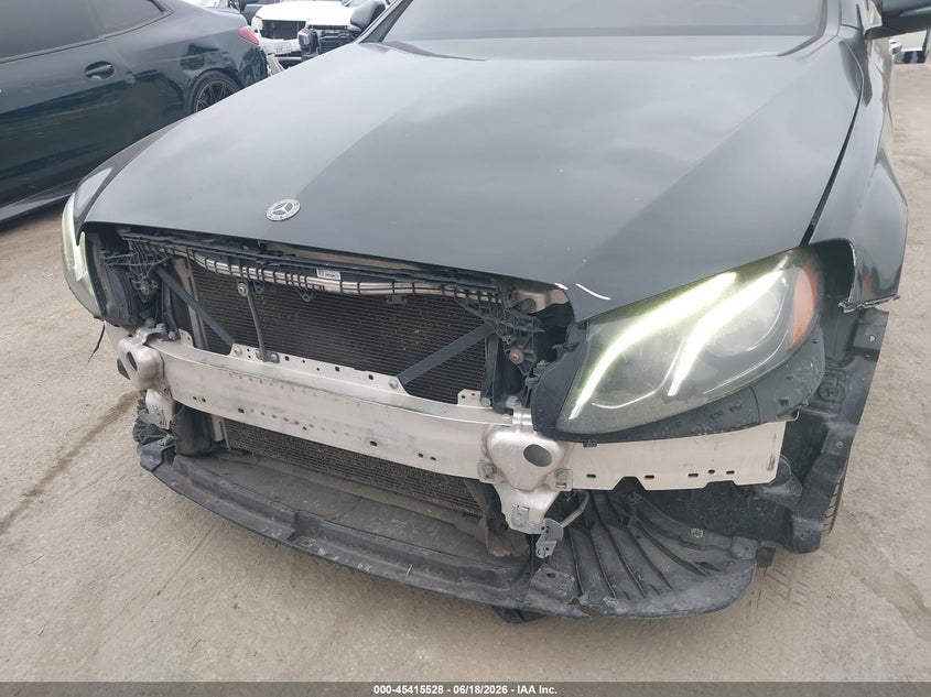 2019 Mercedes-benz E-klasse VIN WDDZF4JB1KA629928 IAAI salvage auction — FRONT END, Wait Title, sold $8,000 on 2026-08-07 (photo 6)