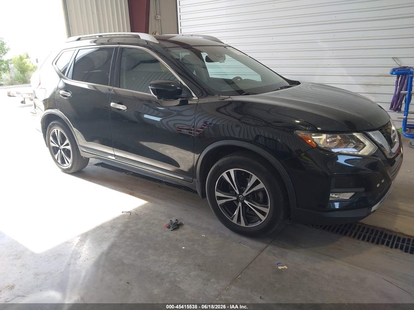 2017 Nissan Rogue VIN JN8AT2MT0HW142311 IAAI salvage auction — RIGHT FRONT, Clear (Arkansas), sold $2,175 on 2026-07-22 (photo 1)