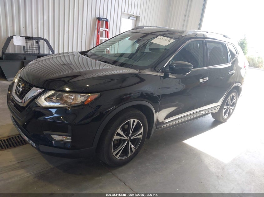 2017 Nissan Rogue VIN JN8AT2MT0HW142311 IAAI salvage auction — RIGHT FRONT, Clear (Arkansas), sold $2,175 on 2026-07-22 (photo 2)
