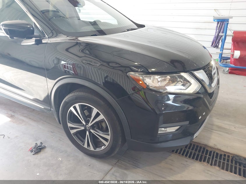 2017 Nissan Rogue VIN JN8AT2MT0HW142311 IAAI salvage auction — RIGHT FRONT, Clear (Arkansas), sold $2,175 on 2026-07-22 (photo 6)