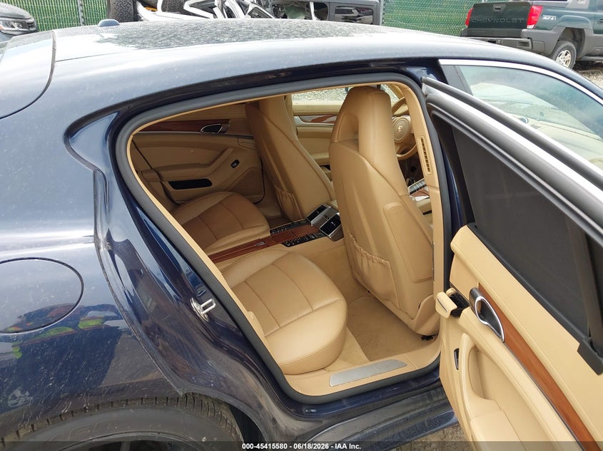 2011 Porsche Panamera VIN WP0AB2A75BL061898 IAAI salvage auction — FRONT END, Salvage (Pennsylvania), sold $2,950 on 2026-07-24 (photo 8)
