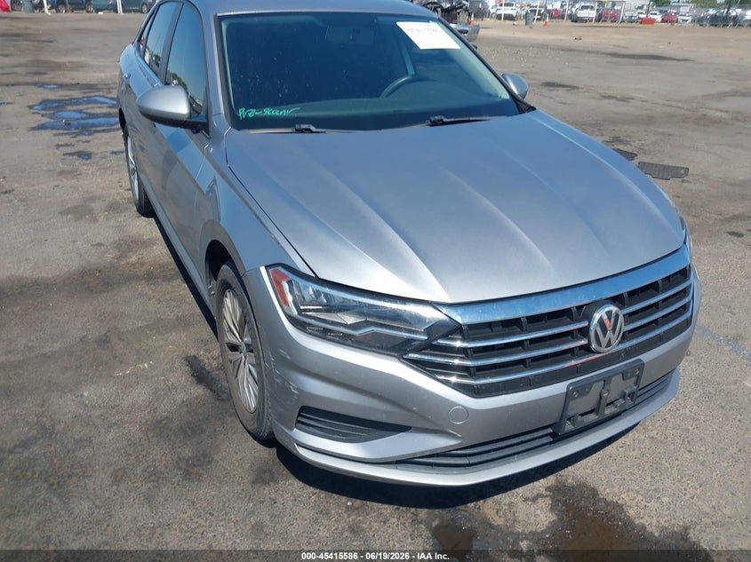 2019 Volkswagen Jetta VIN 3VWCB7BU3KM183259 IAAI salvage auction — REAR END, Salvage Title, sold $4,500 on 2026-08-02 (photo 1)