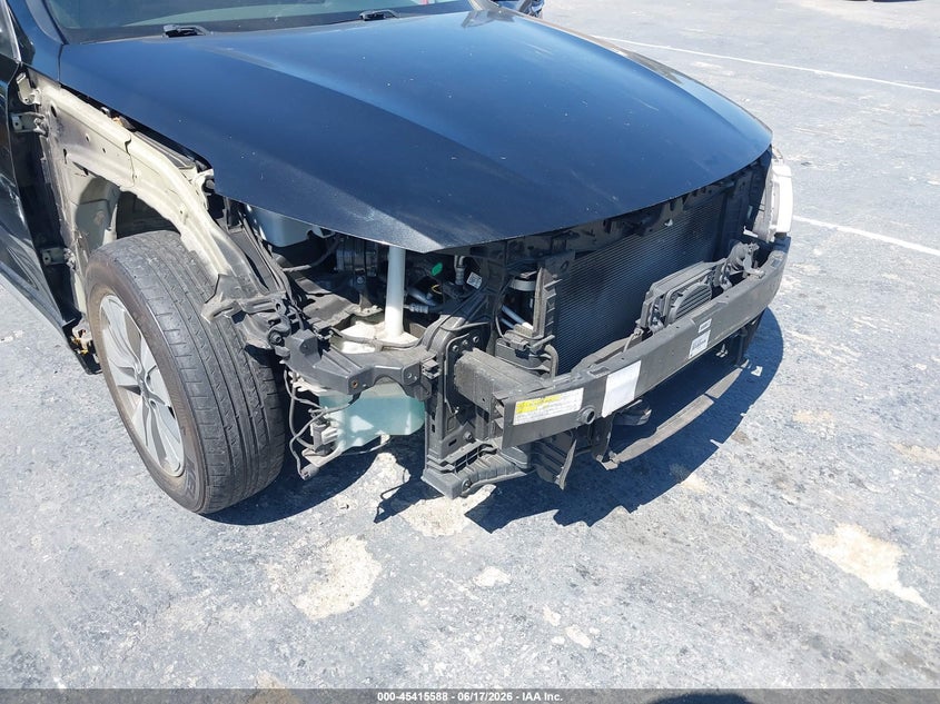 2018 Kia VIN KNAGT4LE9J5021113 IAAI salvage auction — FRONT END, Salvage Title, sold $1,850 on 2026-08-02 (photo 6)