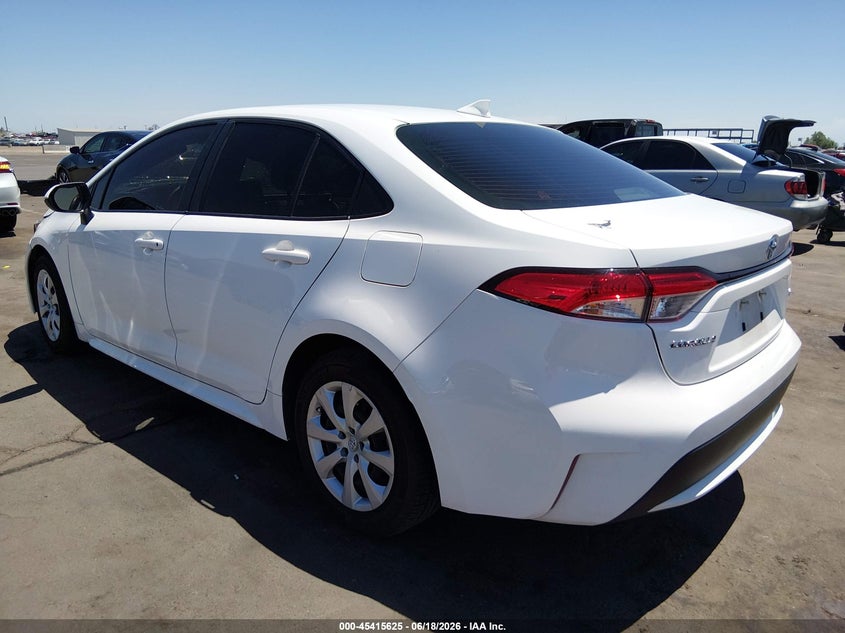 2022 Toyota Corolla VIN JTDEPMAE4N3033432 IAAI salvage auction — SIDE, Salvage Title, sold $2,650 on 2026-08-01 (photo 3)