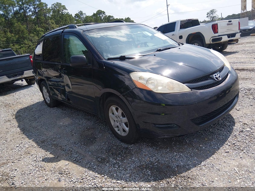 2008 Toyota Sienna VIN 5TDZK23C78S139425 IAAI salvage auction — RIGHT SIDE, Salvage (Mississippi), sold $500 on 2026-07-17 (photo 1)