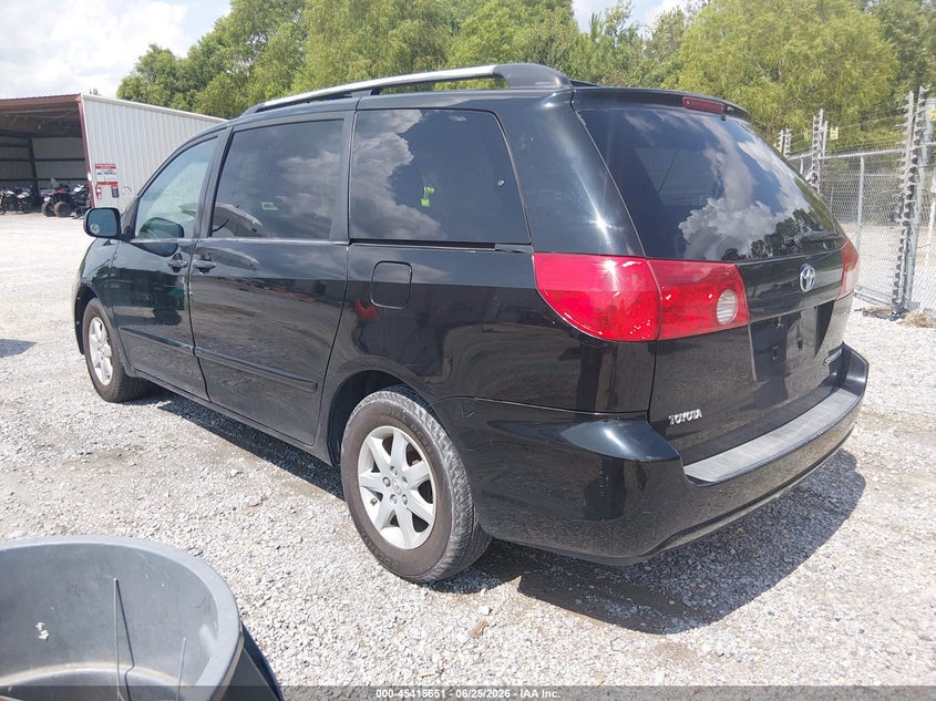 2008 Toyota Sienna VIN 5TDZK23C78S139425 IAAI salvage auction — RIGHT SIDE, Salvage (Mississippi), sold $500 on 2026-07-17 (photo 3)