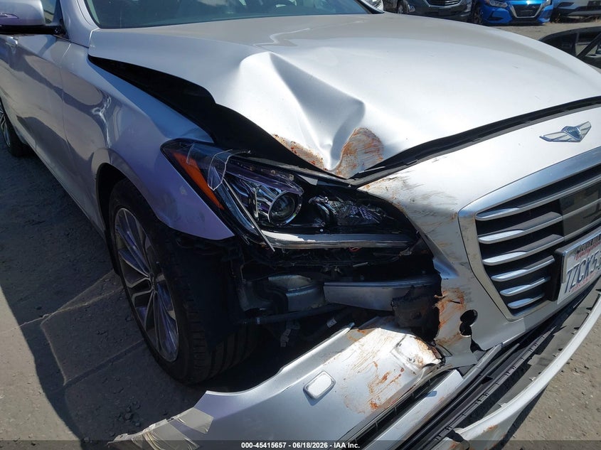 2017 Genesis G80 VIN KMHGN4JE3HU183797 IAAI salvage auction — RIGHT FRONT, Salvage Title, sold $750 on 2026-07-15 (photo 6)