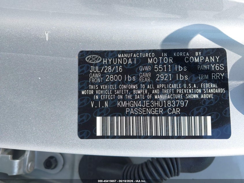 2017 Genesis G80 VIN KMHGN4JE3HU183797 IAAI salvage auction — RIGHT FRONT, Salvage Title, sold $750 on 2026-07-15 (photo 9)