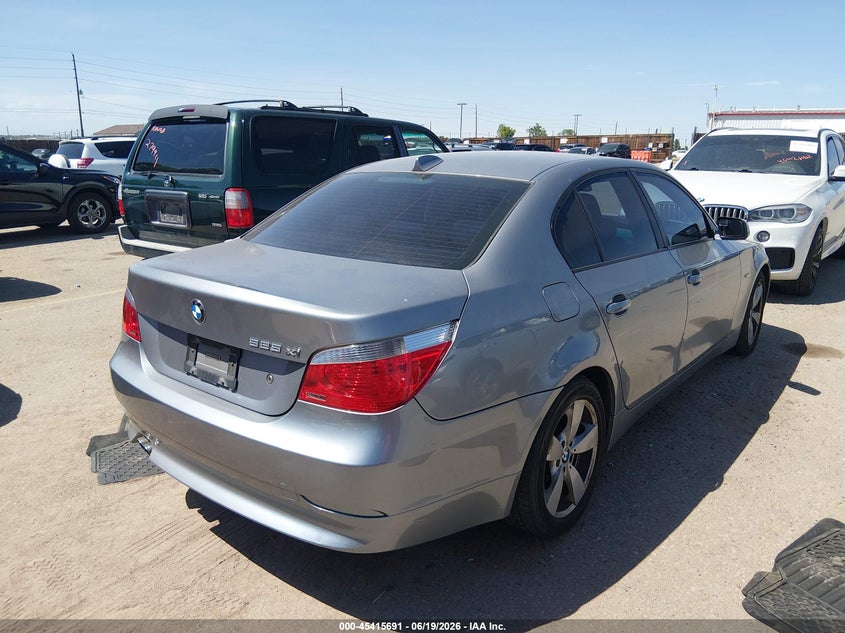 2006 BMW 5er VIN WBANF33536CB86685 IAAI salvage auction — NORMAL WEAR, Clear (Colorado), sold $300 on 2026-07-07 (photo 4)