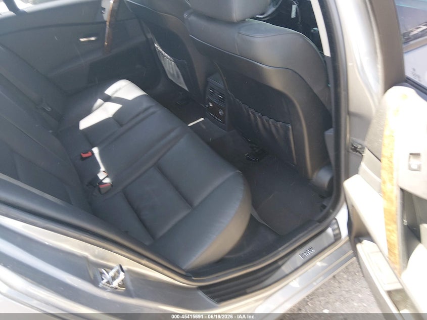 2006 BMW 5er VIN WBANF33536CB86685 IAAI salvage auction — NORMAL WEAR, Clear (Colorado), sold $300 on 2026-07-07 (photo 8)