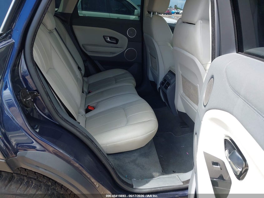 2017 Land rover Range rover evoque VIN SALVP2BG1HH195877 IAAI salvage auction — NORMAL WEAR, Original (Texas), sold $5,500 on 2026-07-15 (photo 8)