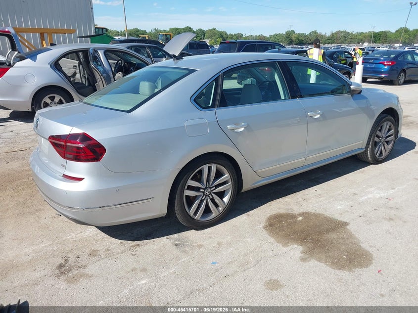 2017 Volkswagen Passat VIN 1VWCT7A37HC045613 IAAI salvage auction — FRONT END, Salvage Title, sold $2,700 on 2026-08-11 (photo 4)