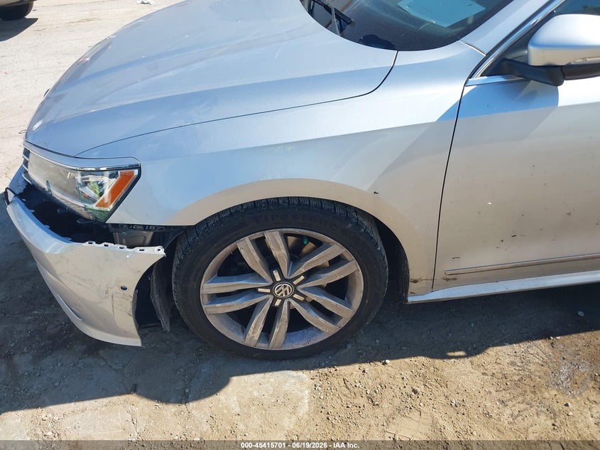 2017 Volkswagen Passat VIN 1VWCT7A37HC045613 IAAI salvage auction — FRONT END, Salvage Title, sold $2,700 on 2026-08-11 (photo 6)