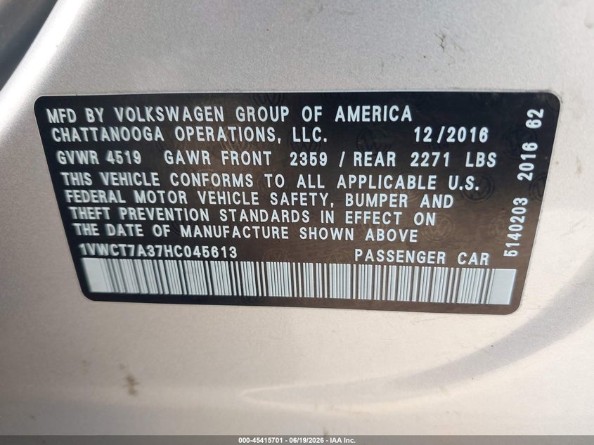2017 Volkswagen Passat VIN 1VWCT7A37HC045613 IAAI salvage auction — FRONT END, Salvage Title, sold $2,700 on 2026-08-11 (photo 9)
