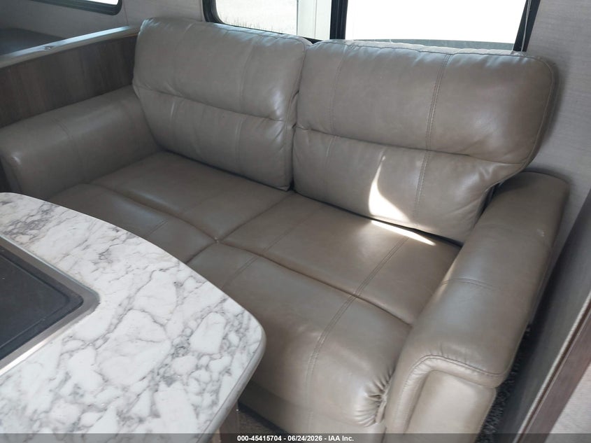 2018 Keystone rv Bullet VIN 4YDT28720JX435328 IAAI salvage auction — REAR END, Bill Of Sale (Washington), sold $7,050 on 2026-07-08 (photo 8)