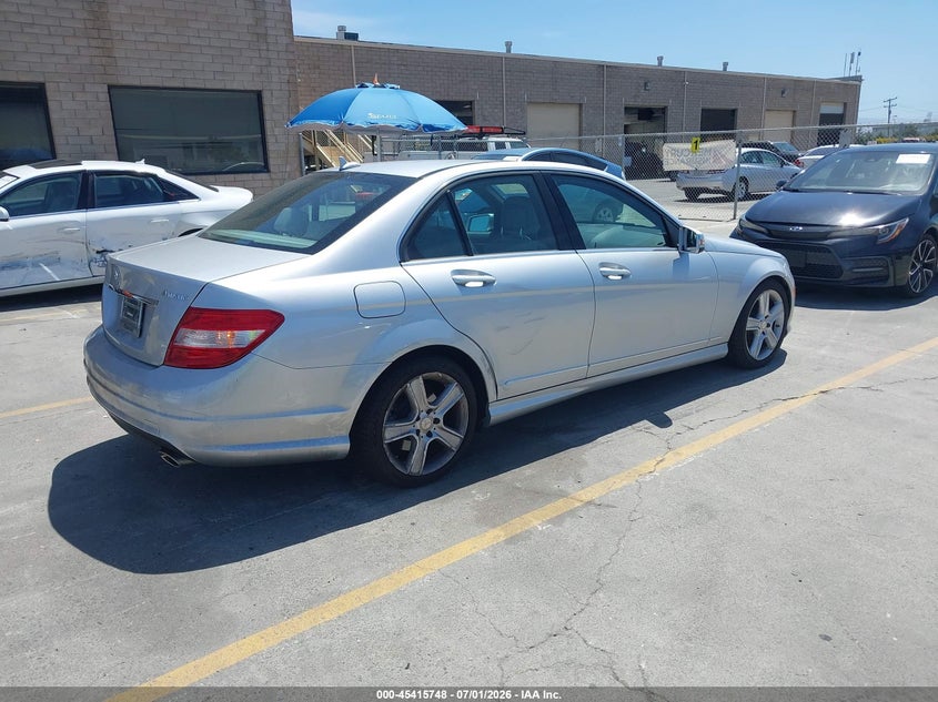2011 Mercedes-benz C class VIN WDDGF8BBXBA506741 IAAI salvage auction — REAR END, Salvage (California), sold $675 on 2026-07-13 (photo 4)