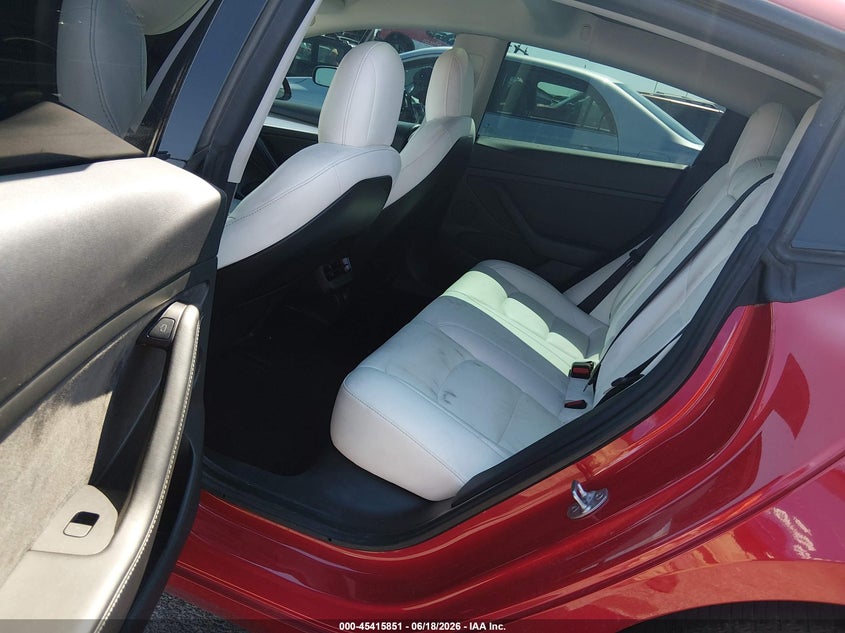 2021 Tesla Model 3 VIN 5YJ3E1EA0MF983050 IAAI salvage auction — FRONT END, Salvage Title, sold $7,600 on 2026-07-31 (photo 8)