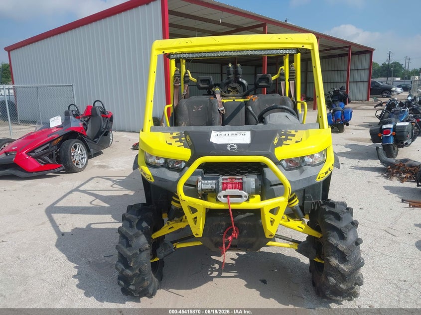 2019 Can-am/ brp Traxter VIN 3JBUAAP41KK000262 IAAI salvage auction — ENGINE BURN, Salvage (Texas), sold $2,075 on 2026-07-08 (photo 5)