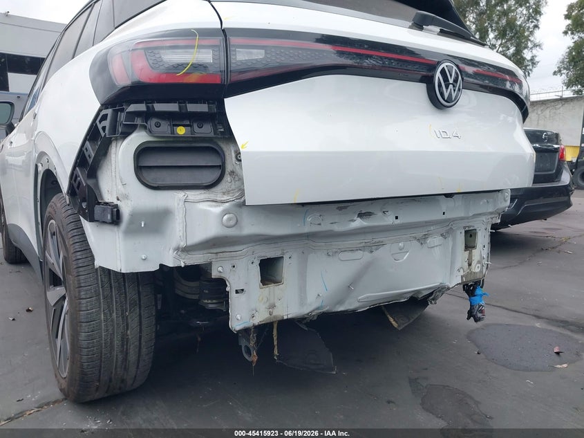 2023 Volkswagen Id.4 VIN 1V2FMPE81PC012476 IAAI salvage auction — REAR END, Salvage Title, sold $11,200 on 2026-07-13 (photo 6)