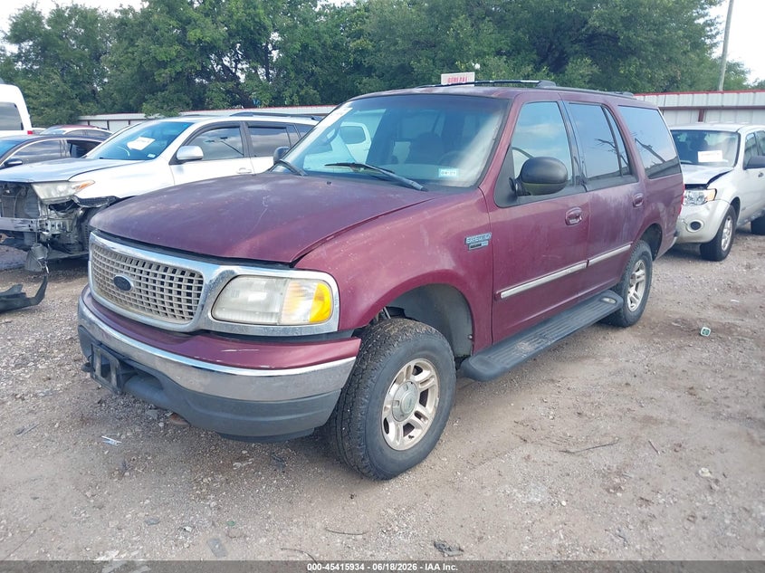 2000 Ford Expedition VIN 1FMPU16L5YLA98569 IAAI salvage auction — NORMAL WEAR, Original (Texas), sold $225 on 2026-07-09 (photo 2)