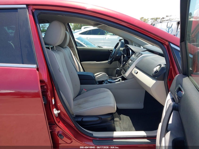 2009 Mazda Cx-7 VIN JM3ER29L590218010 IAAI salvage auction — LEFT SIDE, Salvage (California), sold $200 on 2026-07-23 (photo 5)