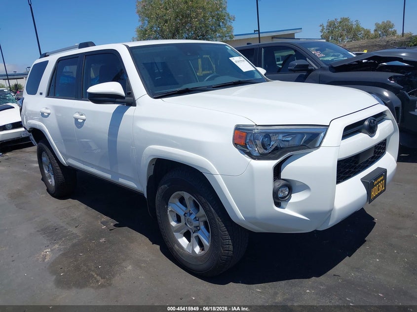 2024 Toyota 4runner VIN JTEEU5JR2R5309145 IAAI salvage auction — REAR END, Salvage Title, sold $8,100 on 2026-07-24 (photo 1)