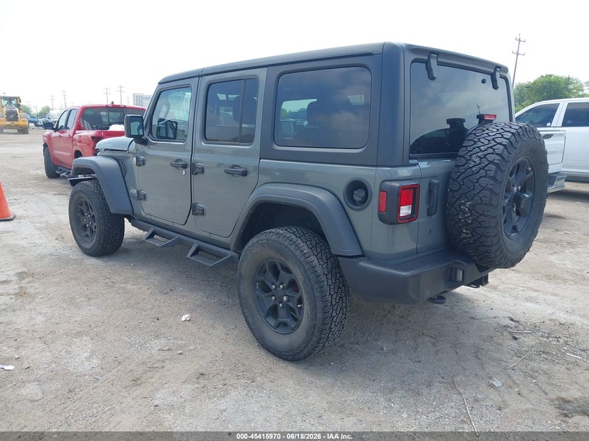 2018 Jeep Wrangler / VIN 1C4HJXDG2JW196358 IAAI salvage auction — RIGHT FRONT, Original (Texas), sold $7,300 on 2026-07-29 (photo 3)