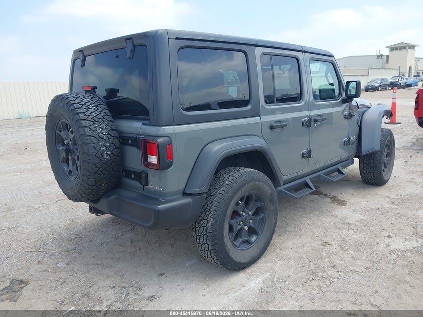 2018 Jeep Wrangler / VIN 1C4HJXDG2JW196358 IAAI salvage auction — RIGHT FRONT, Original (Texas), sold $7,300 on 2026-07-29 (photo 4)
