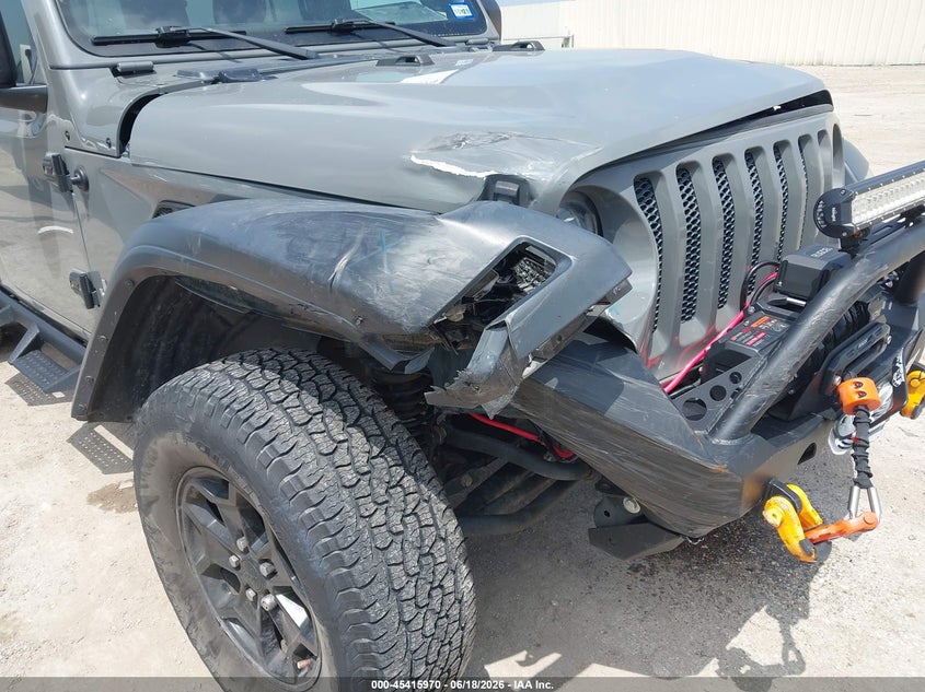 2018 Jeep Wrangler / VIN 1C4HJXDG2JW196358 IAAI salvage auction — RIGHT FRONT, Original (Texas), sold $7,300 on 2026-07-29 (photo 6)