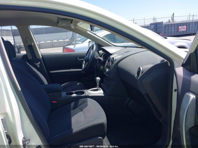 2014 Nissan Rogue VIN JN8AS5MT8EW100520 IAAI salvage auction — FRONT END, Salvage (California), sold $625 on 2026-07-22 (photo 5)