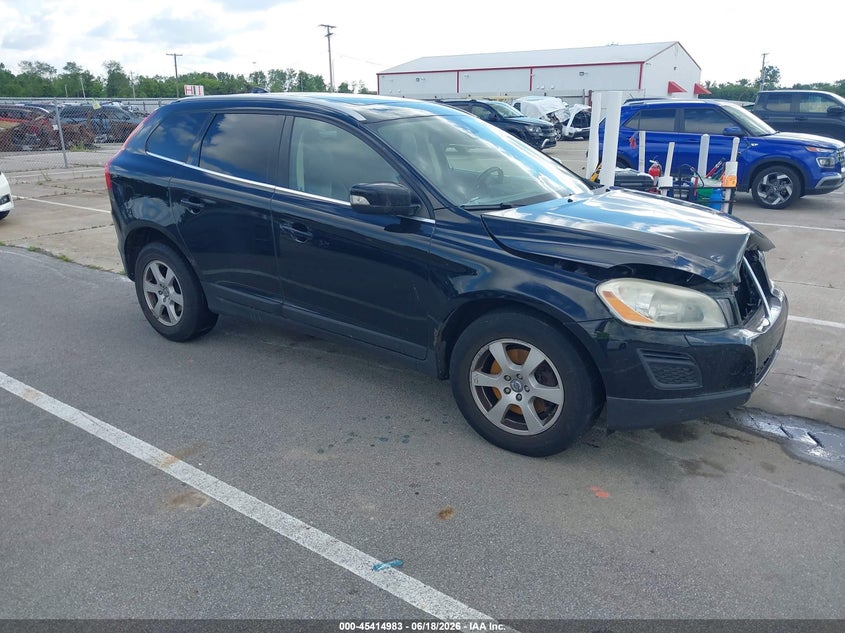 2011 Volvo Xc60 VIN YV4952DZ6B2138952 IAAI salvage auction — FRONT END, Clear (Indiana), sold $775 on 2026-07-17 (photo 1)