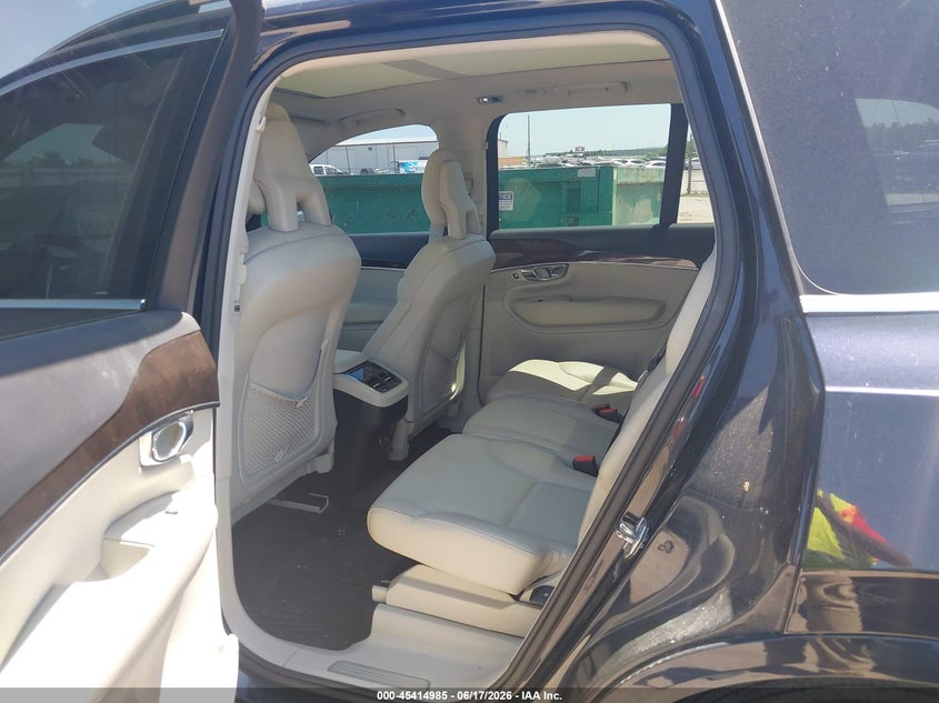 2016 Volvo Xc90 VIN YV4A22PK4G1077750 IAAI salvage auction — NORMAL WEAR, Certificate Of Title (Nebraska), sold $2,625 on 2026-07-30 (photo 8)
