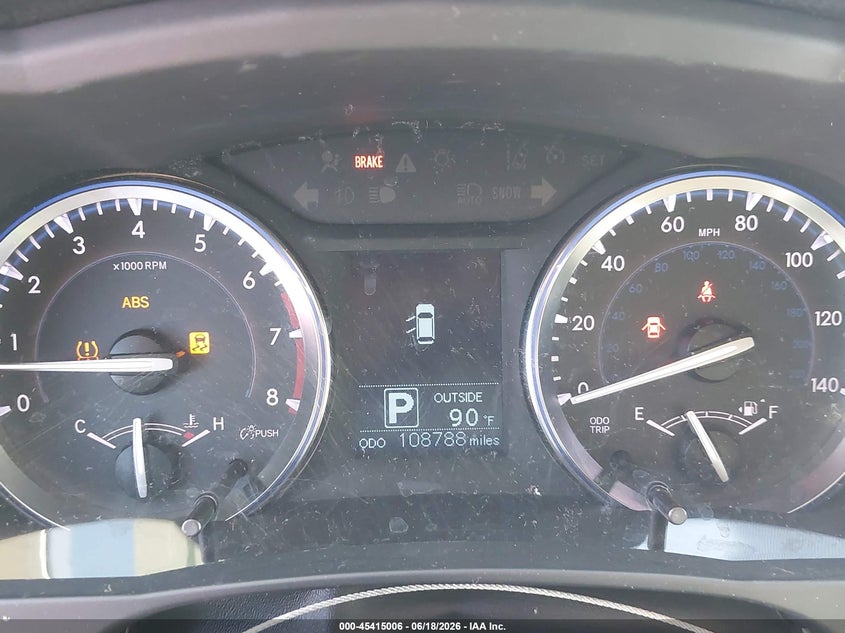 2015 Toyota Highlander VIN 5TDBKRFH1FS105379 IAAI salvage auction — RIGHT FRONT, Salvage Title, sold $4,700 on 2026-07-23 (photo 7)
