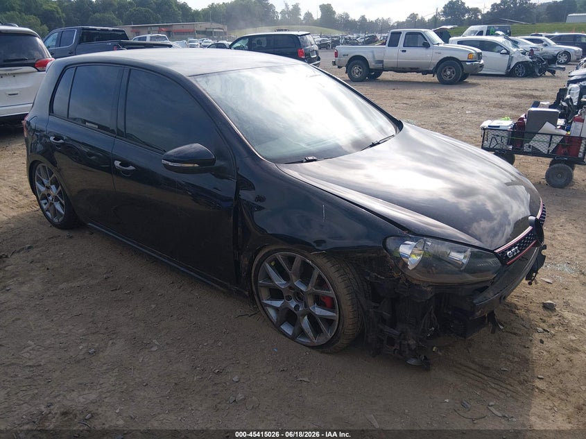 2013 Volkswagen Gti VIN WVWGV7AJ9DW137490 IAAI salvage auction — FRONT END, Clear (Tennessee), sold $1,800 on 2026-08-12 (photo 1)