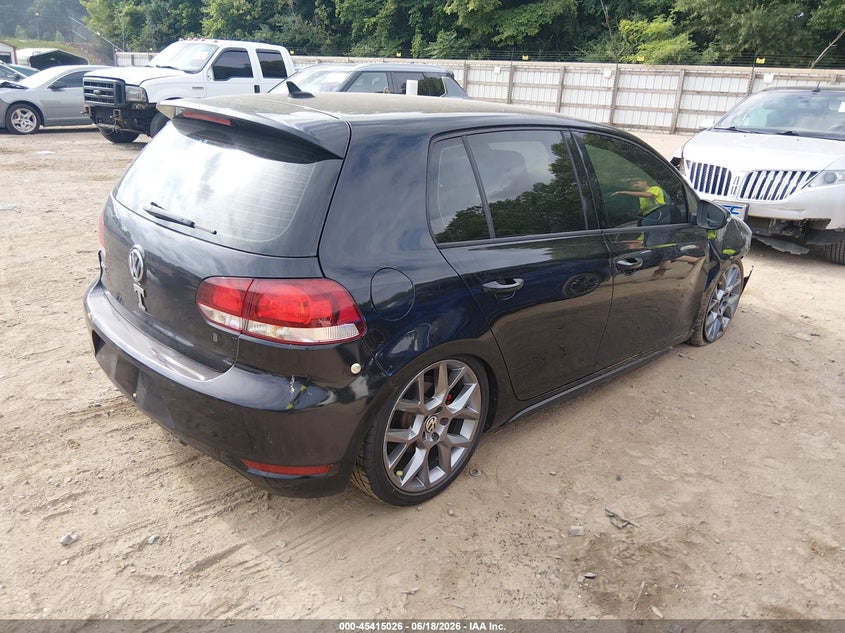 2013 Volkswagen Gti VIN WVWGV7AJ9DW137490 IAAI salvage auction — FRONT END, Clear (Tennessee), sold $1,800 on 2026-08-12 (photo 4)