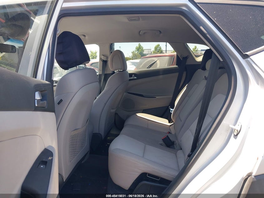 2016 Hyundai Tucson VIN KM8J3CA25GU123675 IAAI salvage auction — RIGHT FRONT, Salvage Title, sold $2,550 on 2026-07-17 (photo 8)